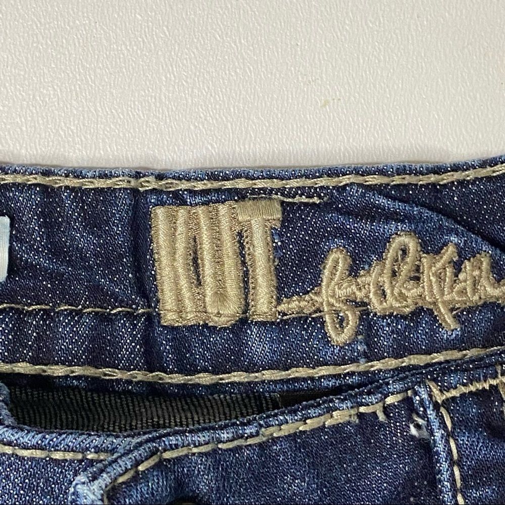 Kut from the Kloth | Natalie High Rise Bootcut Capri’s - Picture 3 of 7